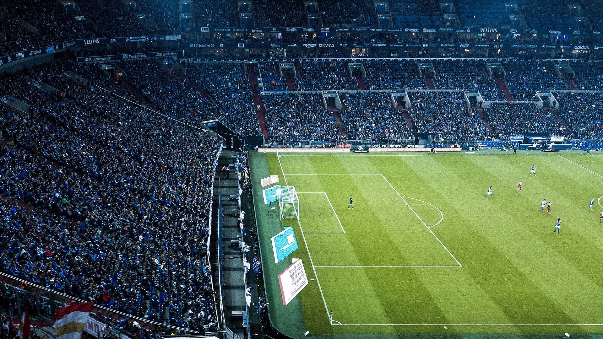 欧冠八强：国米点球淘汰莱比锡 体能大战耗尽双方中场